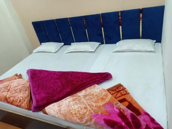 Hotel Rolex Ujjain Eksteriør bilde